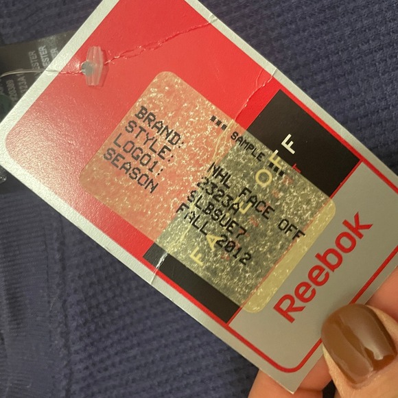 Reebok St. Louis Blues NHL Graphic Long Sleeve Waffle Knit Shirt Men's Large NWT - Picture 5 of 6